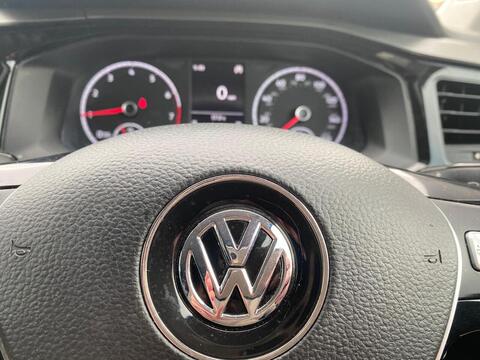 1.0 TSI SE Hatchback 5dr Petrol Manual Euro 6 (s/s) (95 ps)