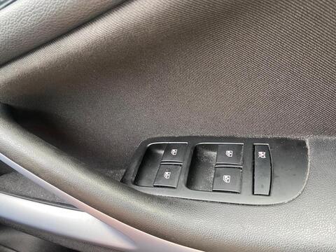 1.8 16V Tech Line MPV 5dr Petrol Manual Euro 5 (140 ps)