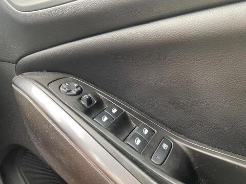 1.5 Turbo D BlueInjection Elite Nav SUV 5dr Diesel Manual Euro 6 (s/s) (130 ps)