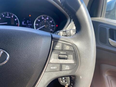 1.2 SE Hatchback 5dr Petrol Manual Euro 6 (84 ps)