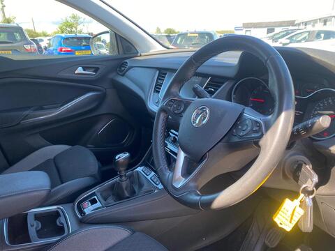 1.2 Turbo SRi Nav SUV 5dr Petrol Manual Euro 6 (s/s) (130 ps)