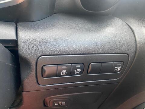 1.2 PureTech Flair SUV 5dr Petrol Manual 6 Spd Euro 6 (s/s) (110 ps)
