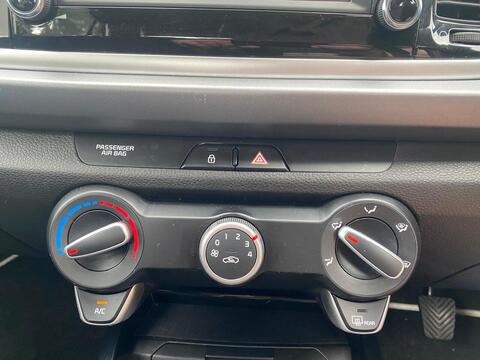 1.25 2 Hatchback 5dr Petrol Manual Euro 6 (s/s) (83 bhp)