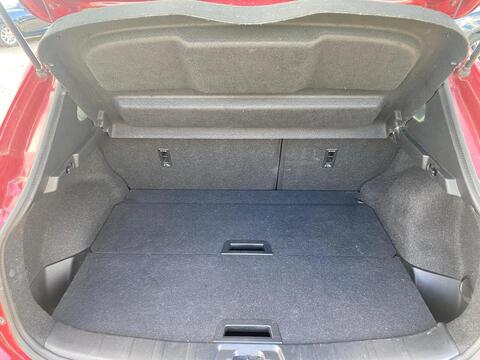 1.5 dCi N-Connecta (Glass Roof Pack) 1.5 5dr SUV Manual Diesel