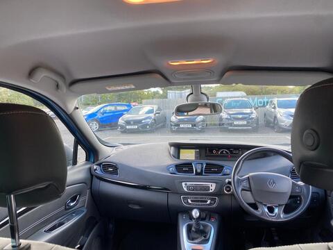 1.5 dCi Dynamique Nav MPV 5dr Diesel Manual Euro 6 (s/s) (110 ps)