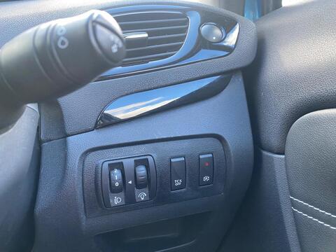 1.5 dCi Dynamique Nav MPV 5dr Diesel Manual Euro 6 (s/s) (110 ps)