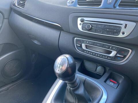 1.5 dCi Dynamique Nav MPV 5dr Diesel Manual Euro 6 (s/s) (110 ps)