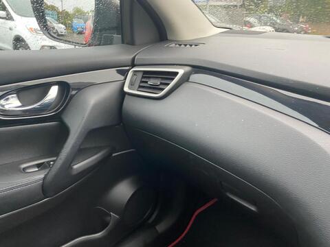 1.6 dCi Acenta Premium SUV 5dr Diesel XTRON 2WD Euro 5 (s/s) (130 ps)
