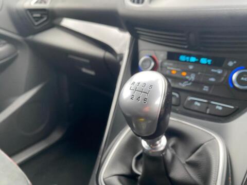2.0 TDCi EcoBlue ST-Line SUV 5dr Diesel Manual Euro 6 (s/s) (150 ps)