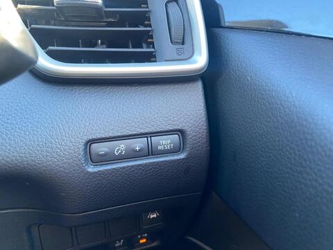 DIG-T Tekna Glass Roof Pack 1.6 5dr SUV Manual Petrol