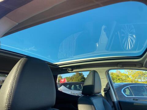 DIG-T Tekna Glass Roof Pack 1.6 5dr SUV Manual Petrol