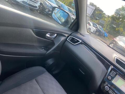 dCi N-Connecta Glass Roof Pack 1.5 5dr SUV Manual Diesel