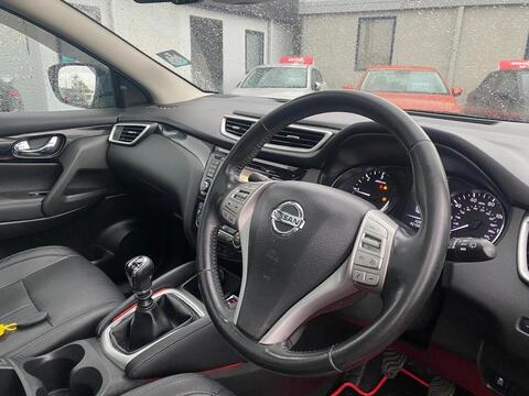 dCi Tekna Glass Roof Pack 1.5 5dr SUV Manual Diesel