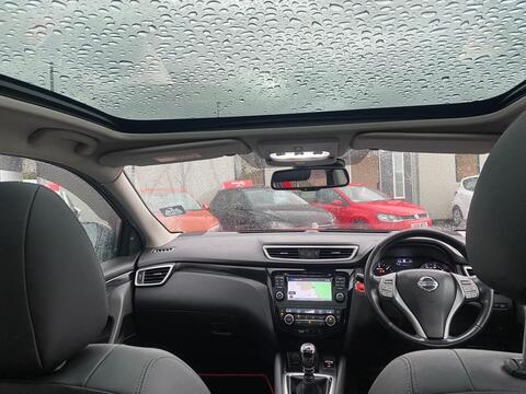 dCi Tekna Glass Roof Pack 1.5 5dr SUV Manual Diesel