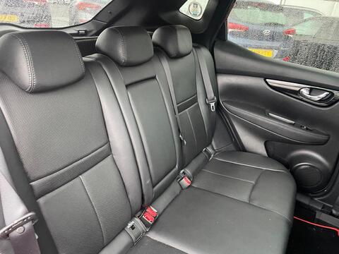 dCi Tekna Glass Roof Pack 1.5 5dr SUV Manual Diesel
