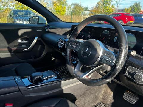 1.5 A180d AMG Line (Premium) Saloon 4dr Diesel 7G-DCT Euro 6 (s/s) (116 ps)