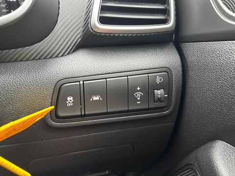 1.6 GDi SE Nav SUV 5dr Petrol Manual Euro 6 (s/s) (132 ps)