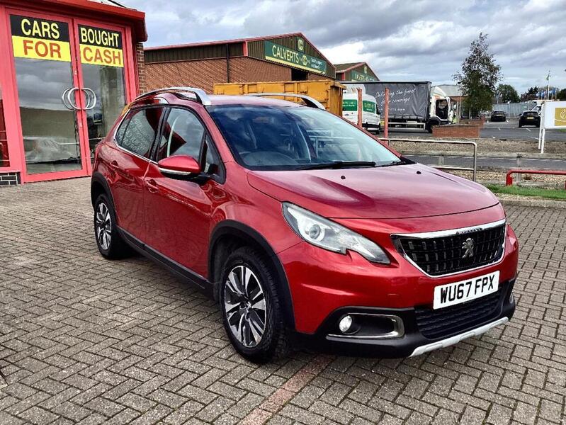 Peugeot 1.2 PureTech Allure SUV 5dr Petrol Manual Euro 6 (82 ps)