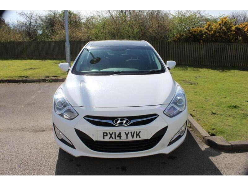 Hyundai 1.7 CRDi Blue Drive Premium Saloon 4dr Diesel Manual Euro 5 (s/s) (136 ps)