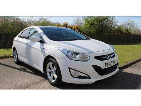 1.7 CRDi Blue Drive Premium Saloon 4dr Diesel Manual Euro 5 (s/s) (136 ps)