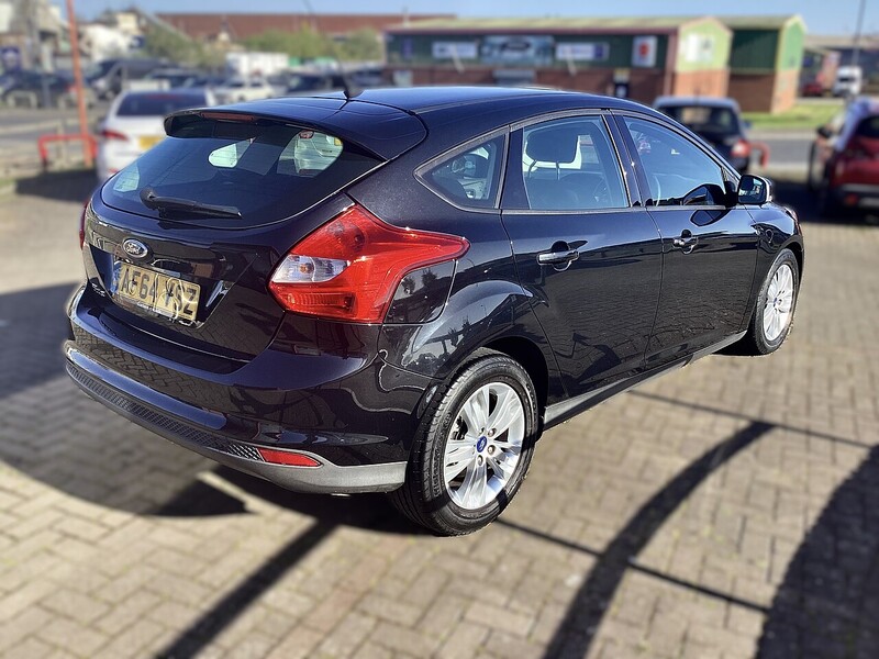 Ford 1.6 TDCi Edge Hatchback 5dr Diesel Manual Euro 5 (s/s) (95 ps)
