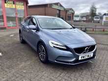 Volvo V40 D2 Momentum 