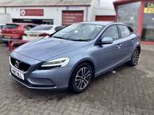 Volvo V40 D2 Momentum 