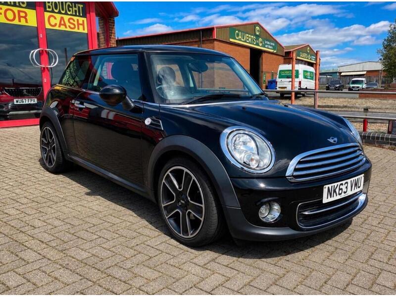 MINI 1.6 Cooper Hatchback 3dr Petrol Manual Euro 5 (s/s) (122 ps)