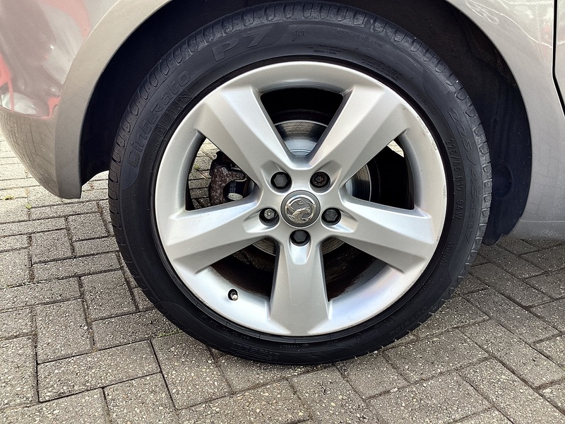 Vauxhall 1.6 CDTi ecoFLEX Tech Line MPV 5dr Diesel Manual Euro 6 (s/s) (136 ps)