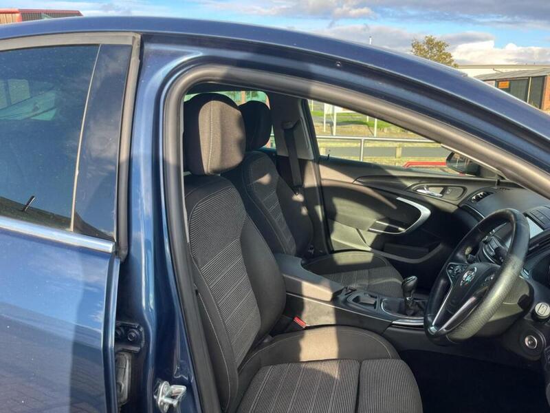 Vauxhall CDTi SRi Nav Hatchback 1.6 Manual Diesel