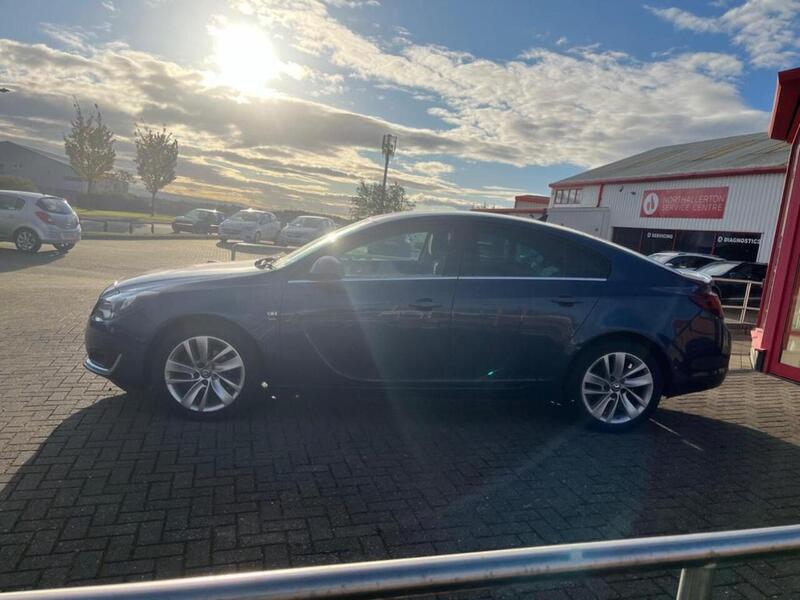Vauxhall CDTi SRi Nav Hatchback 1.6 Manual Diesel