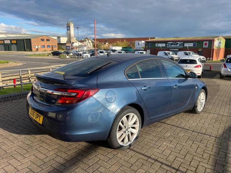 Vauxhall CDTi SRi Nav Hatchback 1.6 Manual Diesel