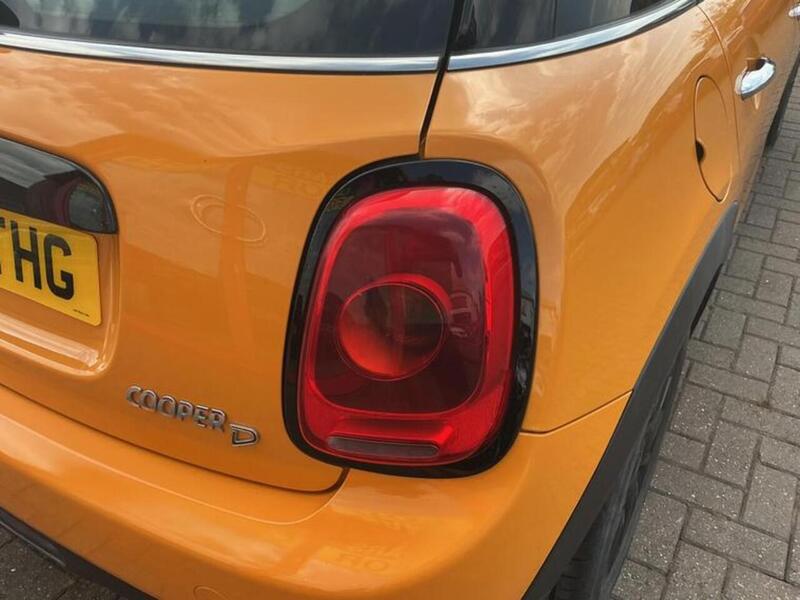 MINI 1.5 Cooper D Hatchback 5dr Diesel Manual Euro 6 (s/s) (116 ps)