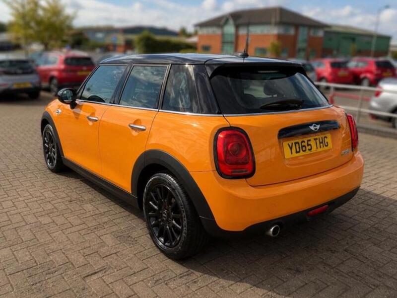 MINI 1.5 Cooper D Hatchback 5dr Diesel Manual Euro 6 (s/s) (116 ps)