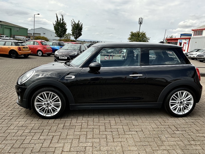 MINI 1.5 Cooper D Hatchback 3dr Diesel Manual Euro 6 (s/s) (116 ps)
