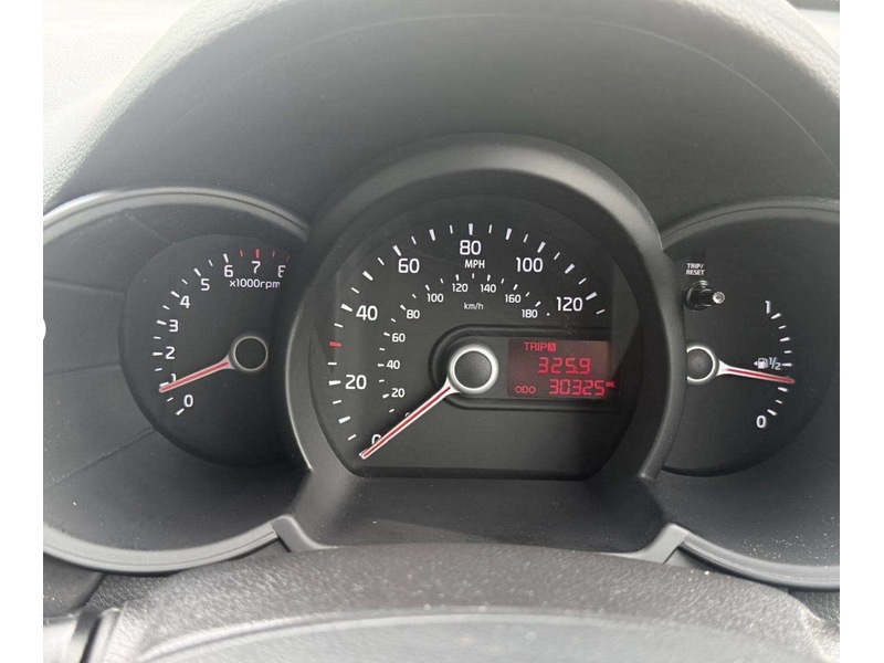 Kia 1.0 VR7 Hatchback 5dr Petrol Manual Euro 5 (68 bhp)