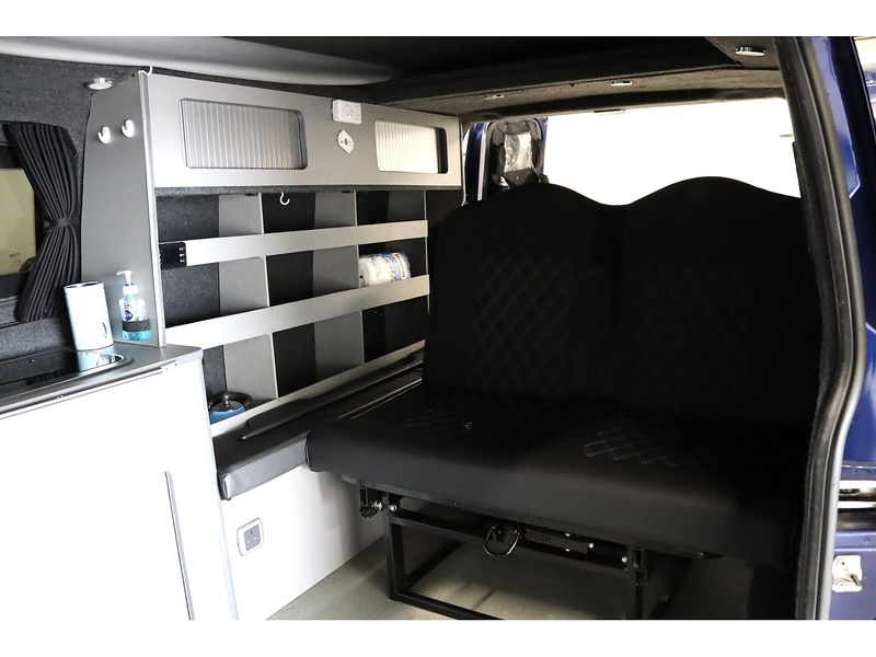 Ford 2.2 TDCi 290 Limited Panel Van 5dr Diesel Manual L2 H1 (186 g/km, 123 bhp)