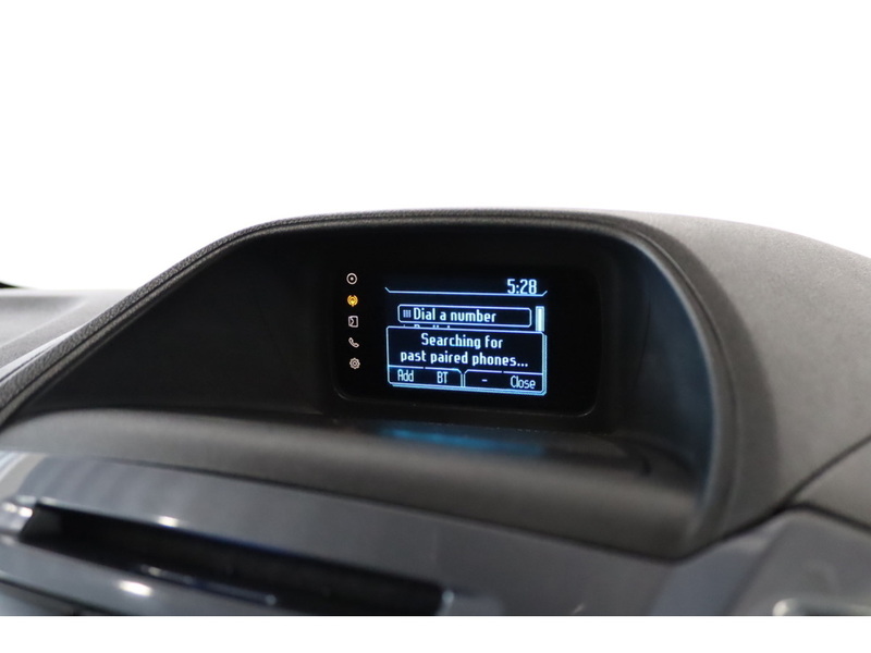 Ford 2.2 TDCi 290 Limited Panel Van 5dr Diesel Manual L2 H1 (186 g/km, 123 bhp)