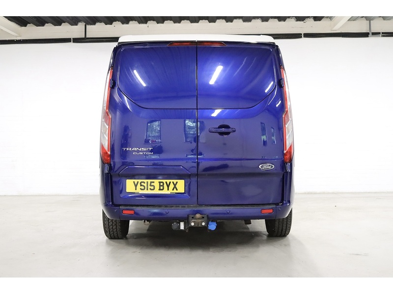 Ford 2.2 TDCi 290 Limited Panel Van 5dr Diesel Manual L2 H1 (186 g/km, 123 bhp)