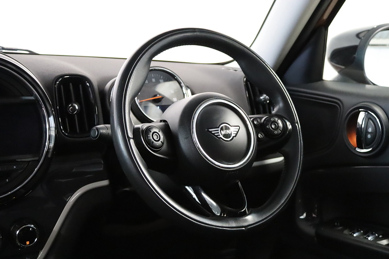 MINI Countryman Cooper SE Classic - U2281