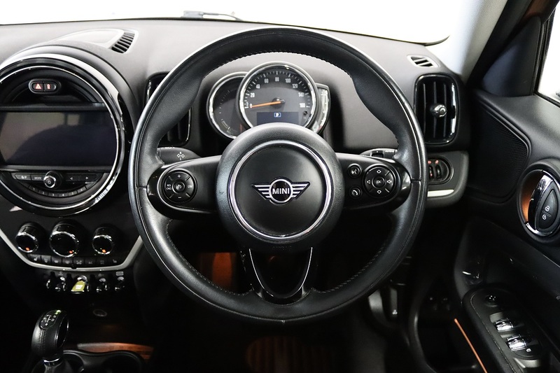 MINI Countryman Cooper SE Classic - U2281