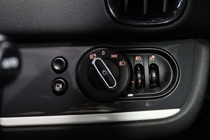 MINI Countryman Cooper SE Classic - U2281