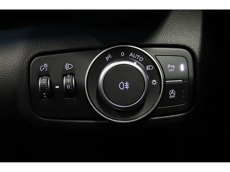 Alfa Romeo 2.0T Veloce Saloon 4dr Petrol Auto Euro 6 (s/s) (280 ps)