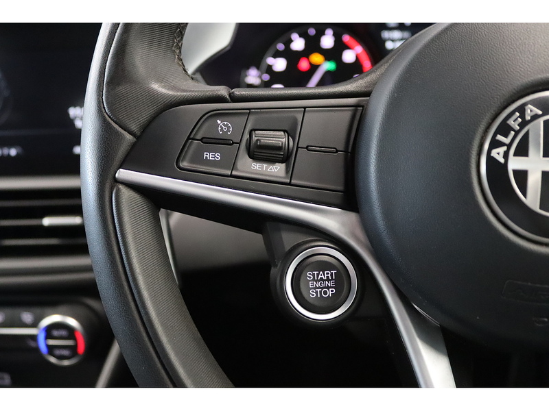 Alfa Romeo 2.0T Veloce Saloon 4dr Petrol Auto Euro 6 (s/s) (280 ps)