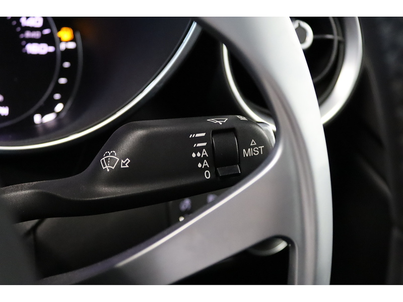 Alfa Romeo 2.0T Veloce Saloon 4dr Petrol Auto Euro 6 (s/s) (280 ps)