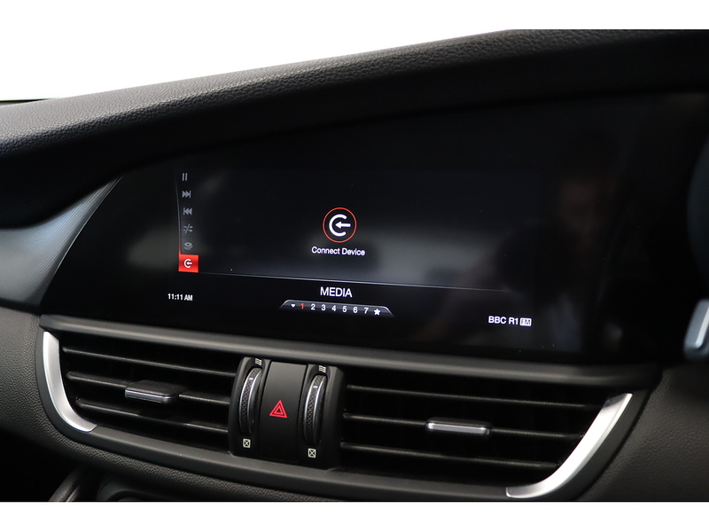 Alfa Romeo 2.0T Veloce Saloon 4dr Petrol Auto Euro 6 (s/s) (280 ps)