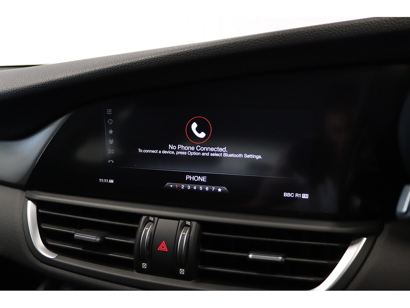 Alfa Romeo 2.0T Veloce Saloon 4dr Petrol Auto Euro 6 (s/s) (280 ps)