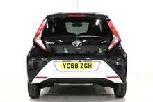 Toyota AYGO VVT-i x-plore 