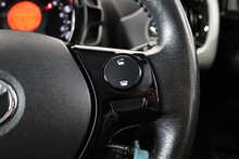 Toyota AYGO VVT-i x-plore 