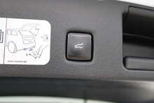 Ford Kuga T EcoBoost ST-Line First Edition 